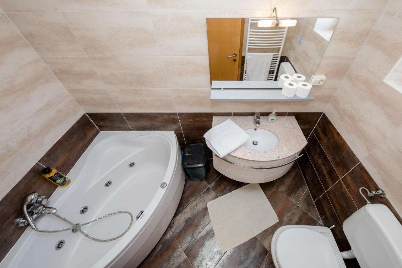 Double Room Supetarska Draga - Gornja 11579A Rab Town Esterno foto